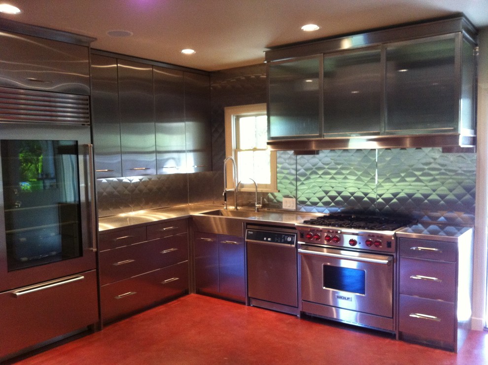 Inspiration for a modern kitchen in Dallas.