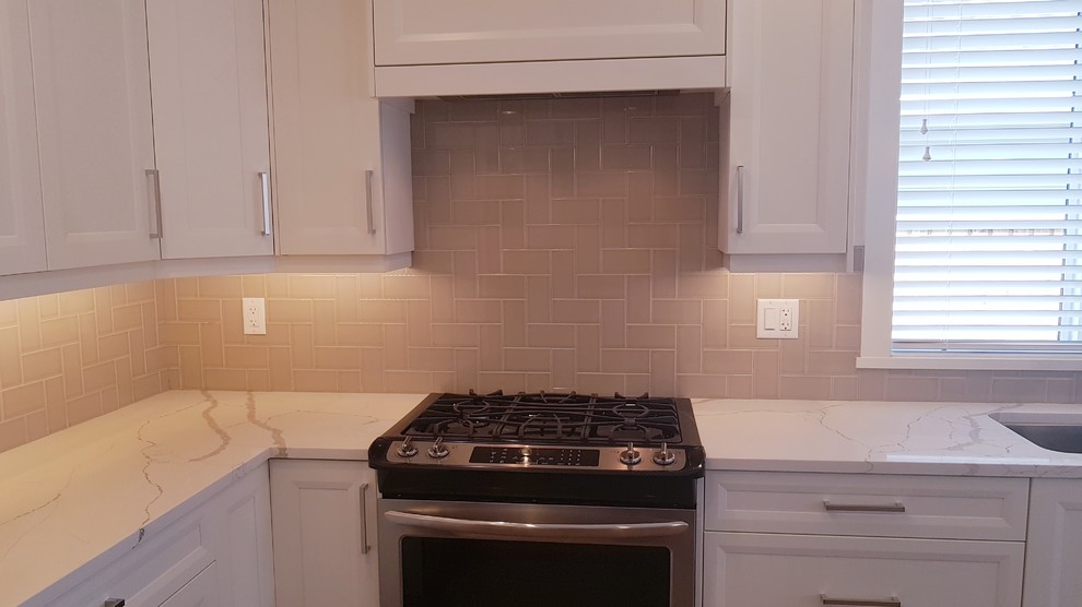 Statuario Elegante Quartz Countertops Transitional Kitchen