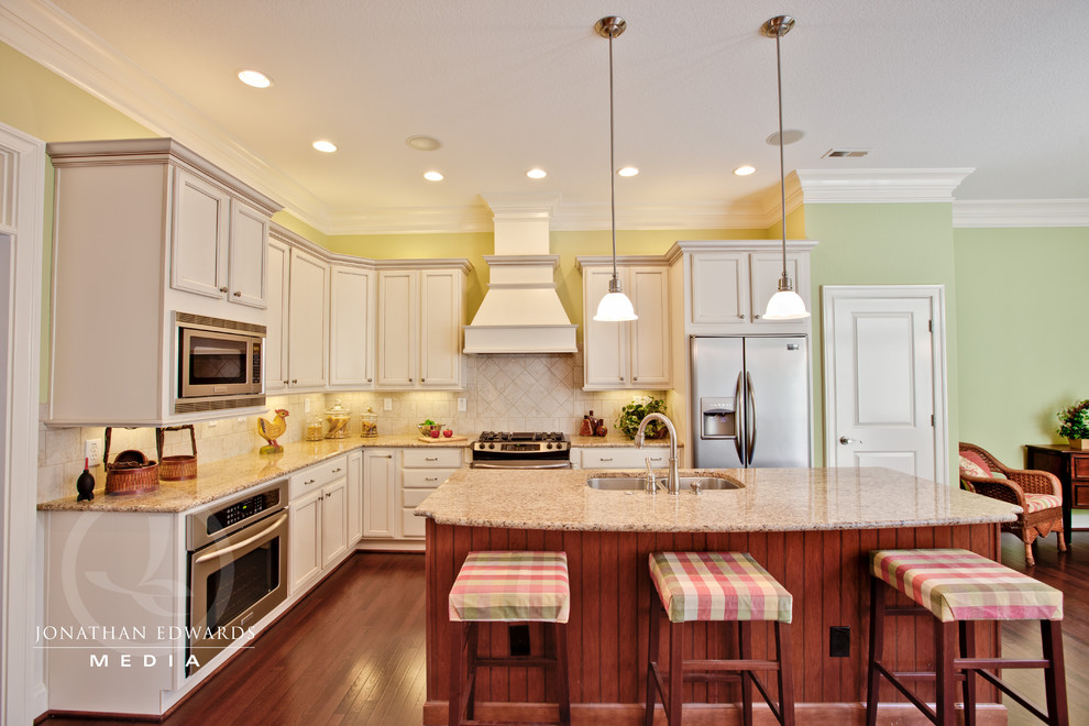 Stephen Alexander Homes & Neighborhoods Traditional Kitchen Other