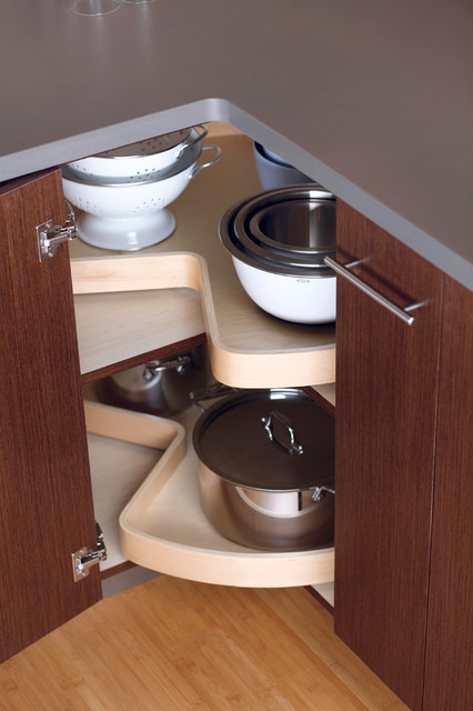 3 Simple Ideas to Organize Blind Corner Cabinets