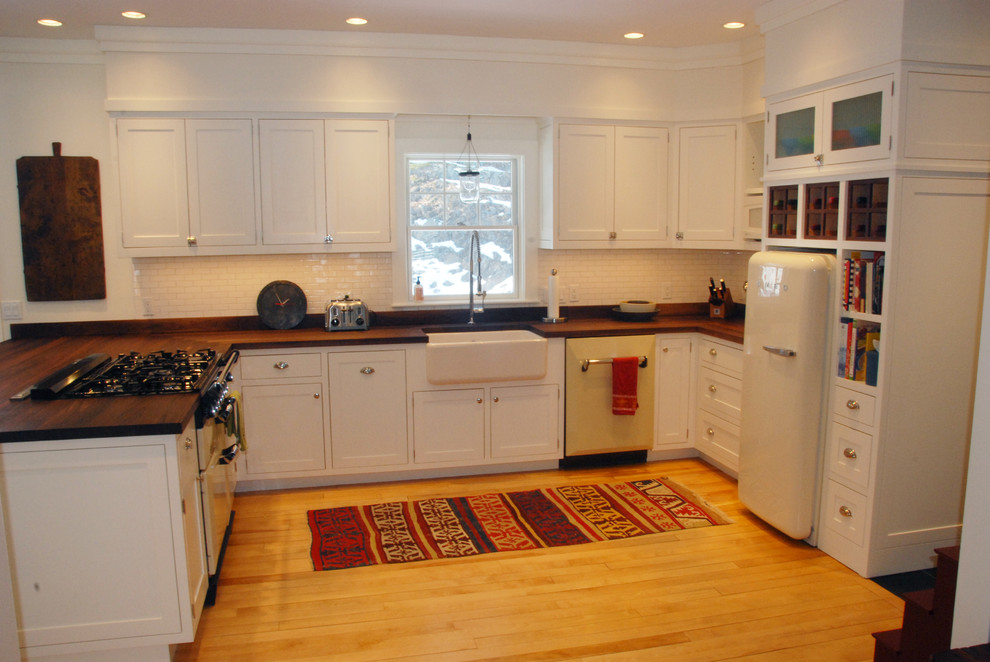 Stowe, VT Kitchen Remodel Farmhouse Kitchen Burlington Houzz