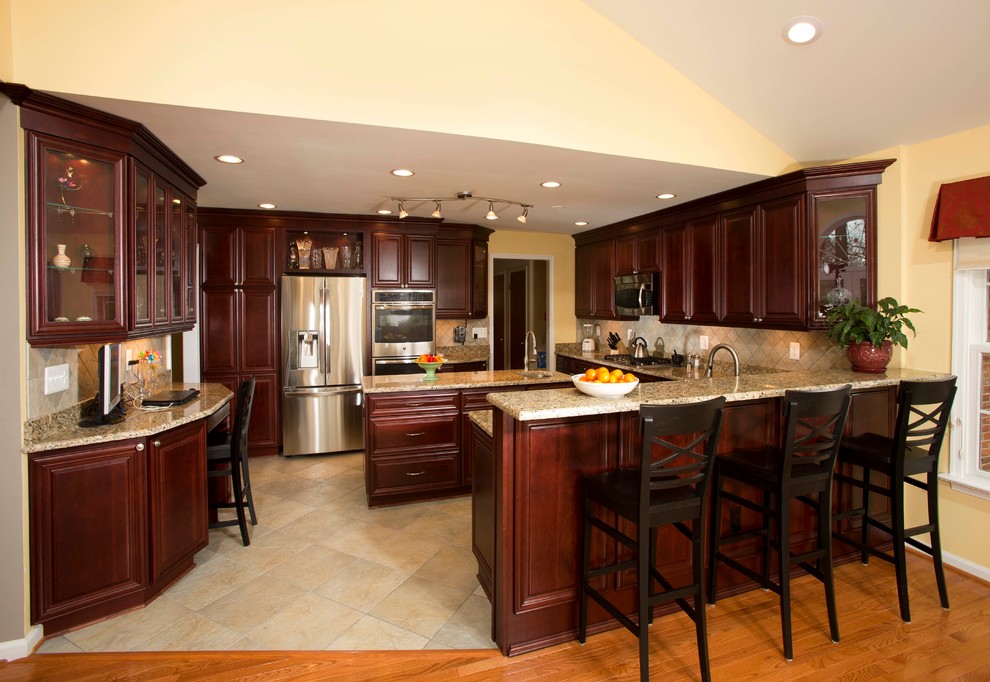 Stunning Gourmet Kitchen Anchors Rambler Addition Contemporary