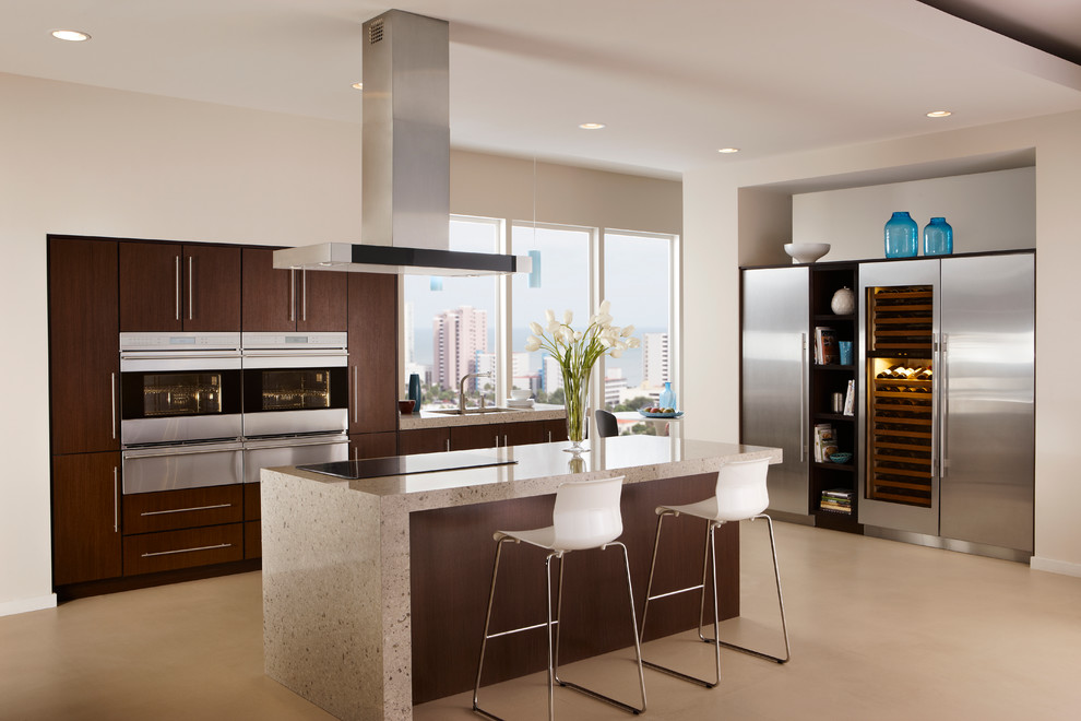 SubZero and Wolf Kitchen Appliances Contemporary Kitchen Los Angeles by Universal