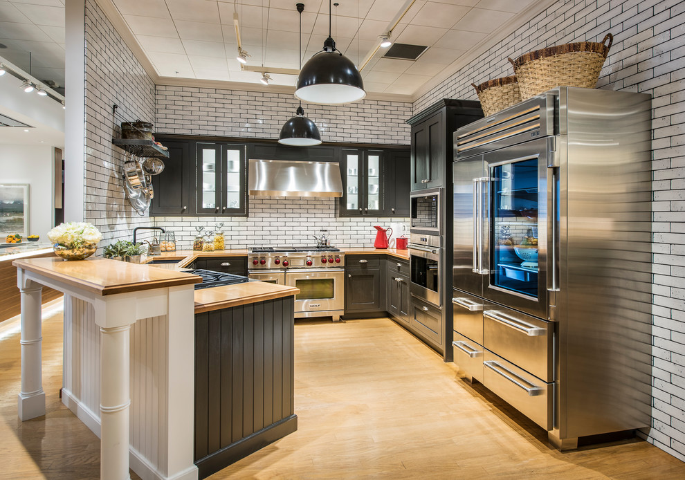 Sub-Zero, Wolf, and Cove Showroom Columbia - Industrial - Kitchen ...