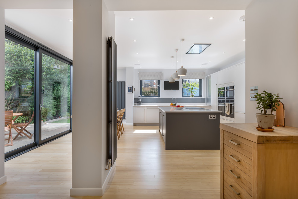 Photo of a contemporary kitchen in Sussex.