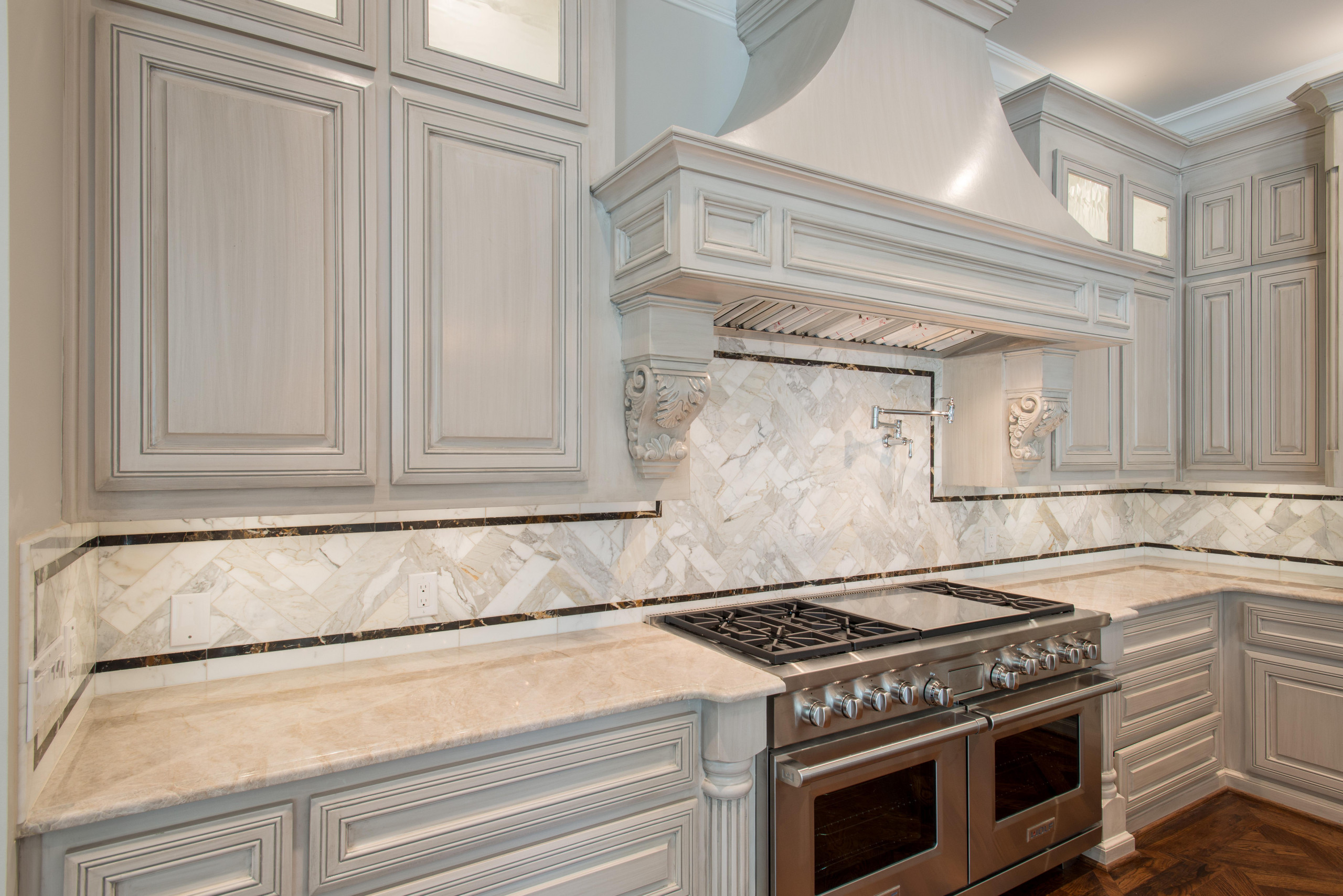 Scottsdale Traditional Kitchen, Taj Mahal Island - Traditional - Kitchen -  Phoenix - by Chisel Marble & Granite