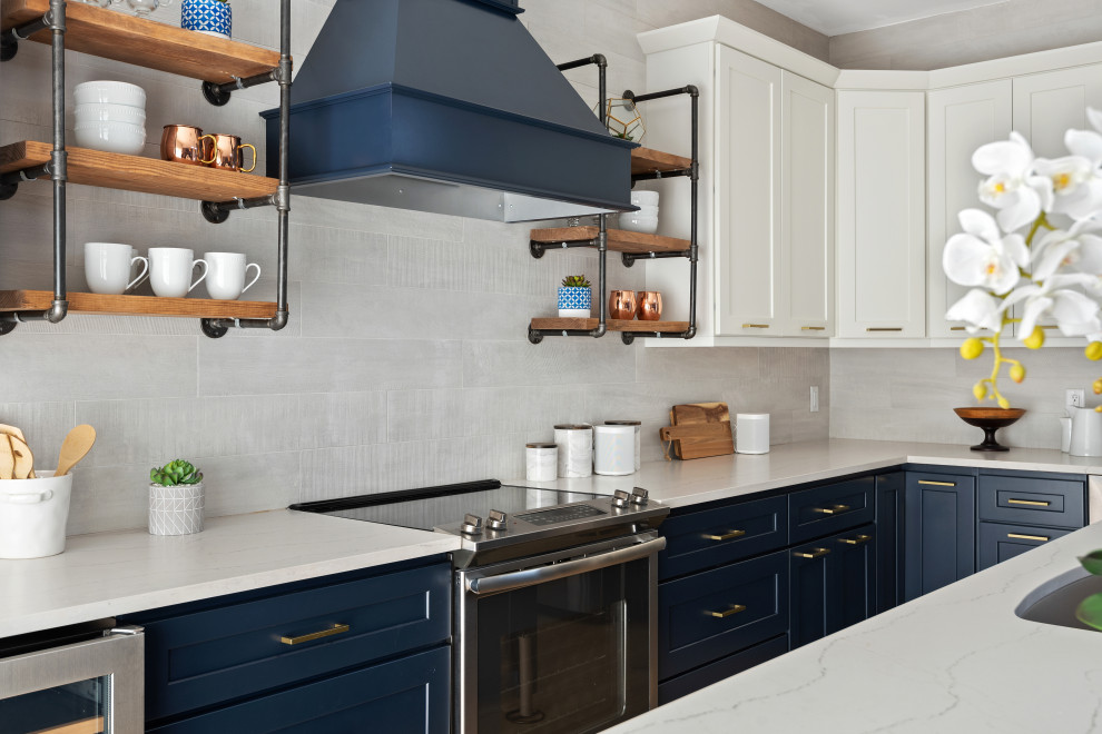 Tampa Small Kitchen - Contemporary - Kitchen - Tampa - by S&W Kitchens ...