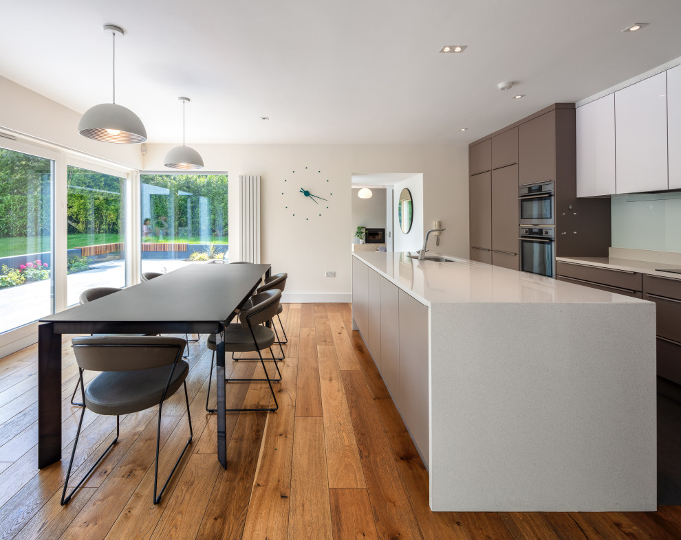 Inspiration for a contemporary kitchen in Cork.