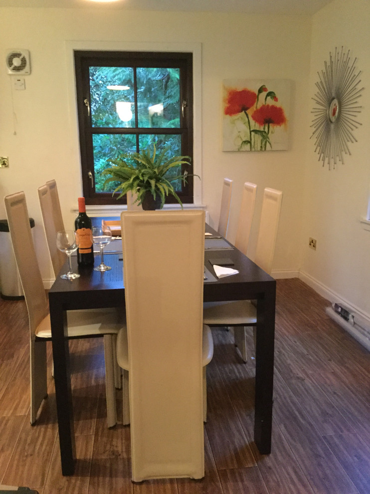This is an example of a modern dining room in Glasgow.