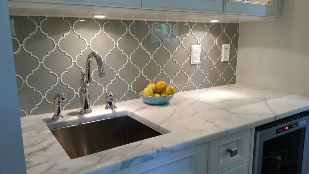 Inspiration for a timeless kitchen remodel in Vancouver with gray backsplash and glass tile backsplash