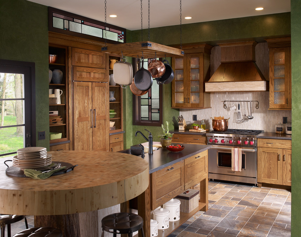 Tawny Oak Estilo Craftsman Cocina Otras zonas de Moehl