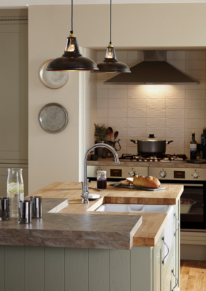 Tewkesbury Framed Skye Shaker Style Kitchen Traditional Kitchen Other by Howdens Houzz UK