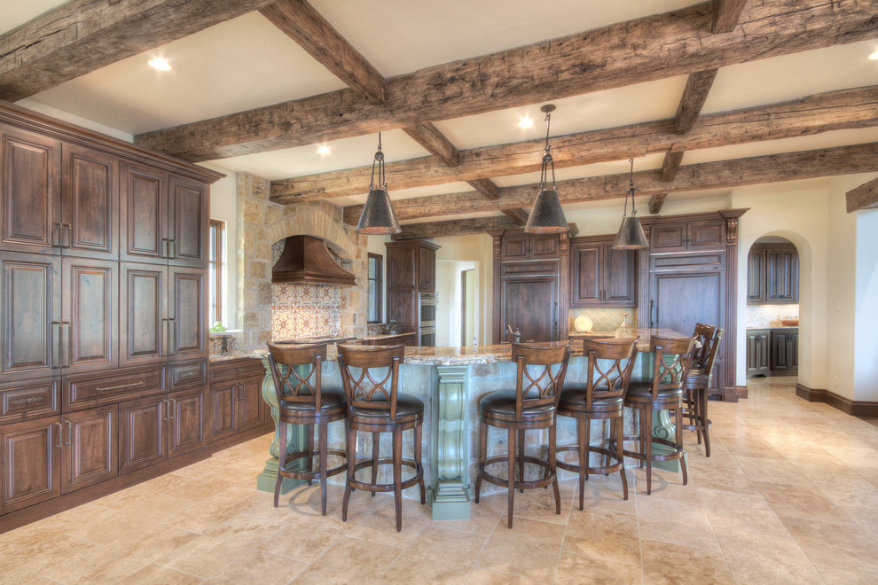 Texas Country - Mediterranean - Kitchen - Austin - by Crawford Luxury