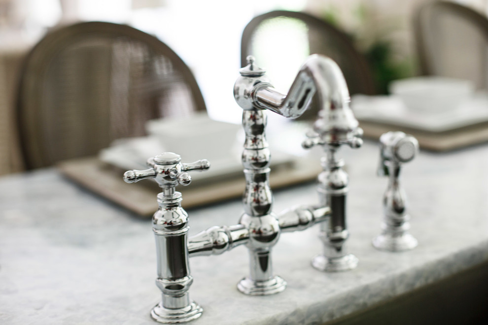 The Bluffton Traditional Kitchen Jacksonville by Cottage Home