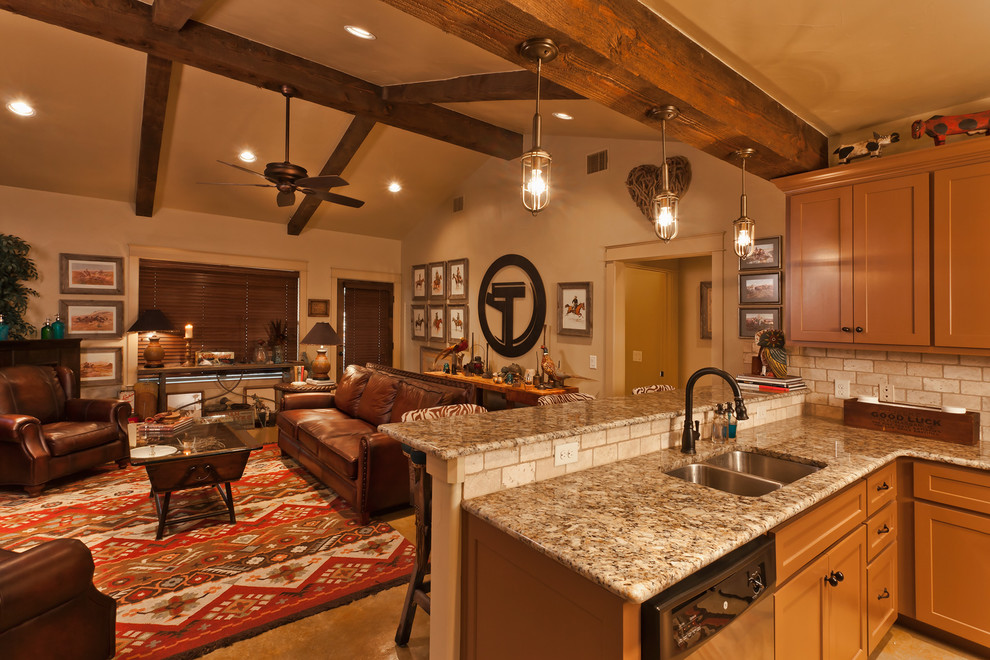 This is an example of a country kitchen in Austin.