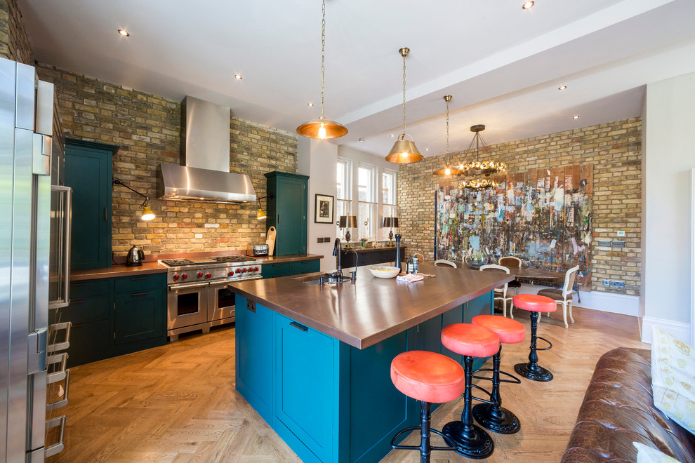 Example of an eclectic kitchen design in London