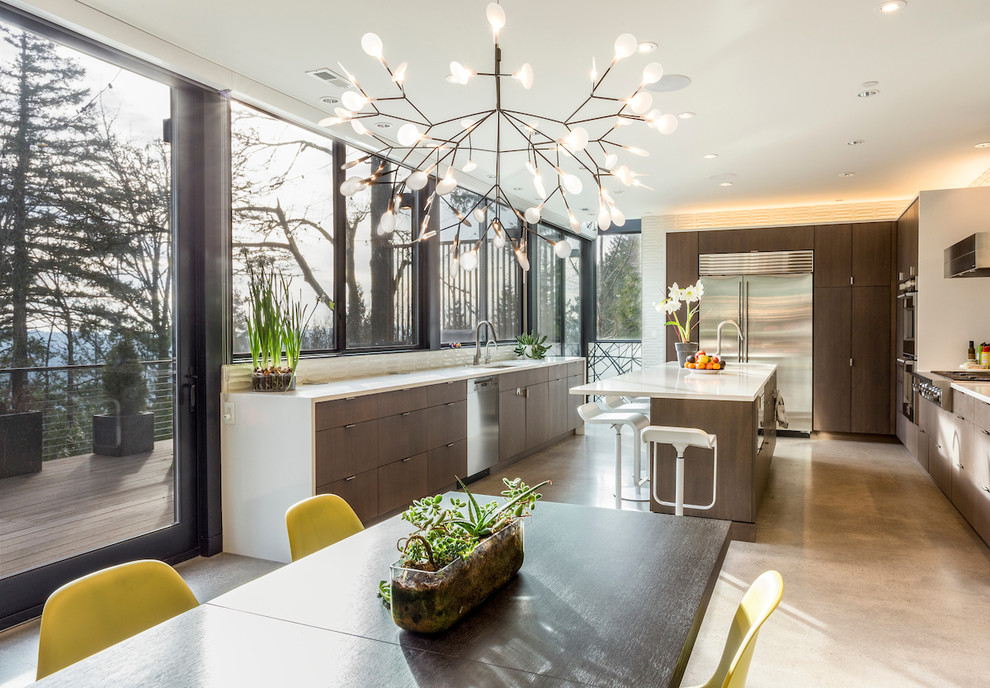 The Greenhills House Midcentury Kitchen Portland by Turn Design