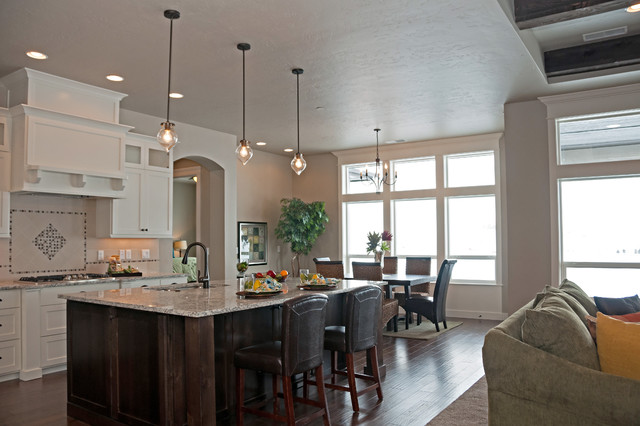 The Highland Kitchen American Traditional Kitchen Boise By Equity Northwest Real Estate Meridian Houzz