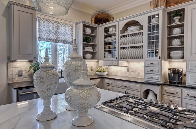 The Perfect French Country Kitchen French Country Kuche Charlotte Von Michelle Mckoy Designs Houzz