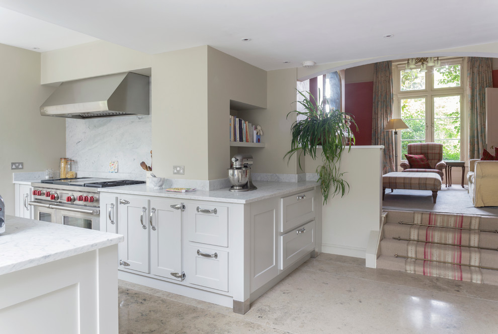 Design ideas for a classic kitchen in Wiltshire.