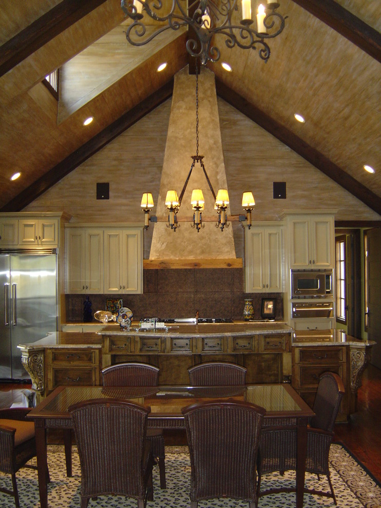 The Ridge Lake Martin Kitchen Birmingham by Ruff Reams Building