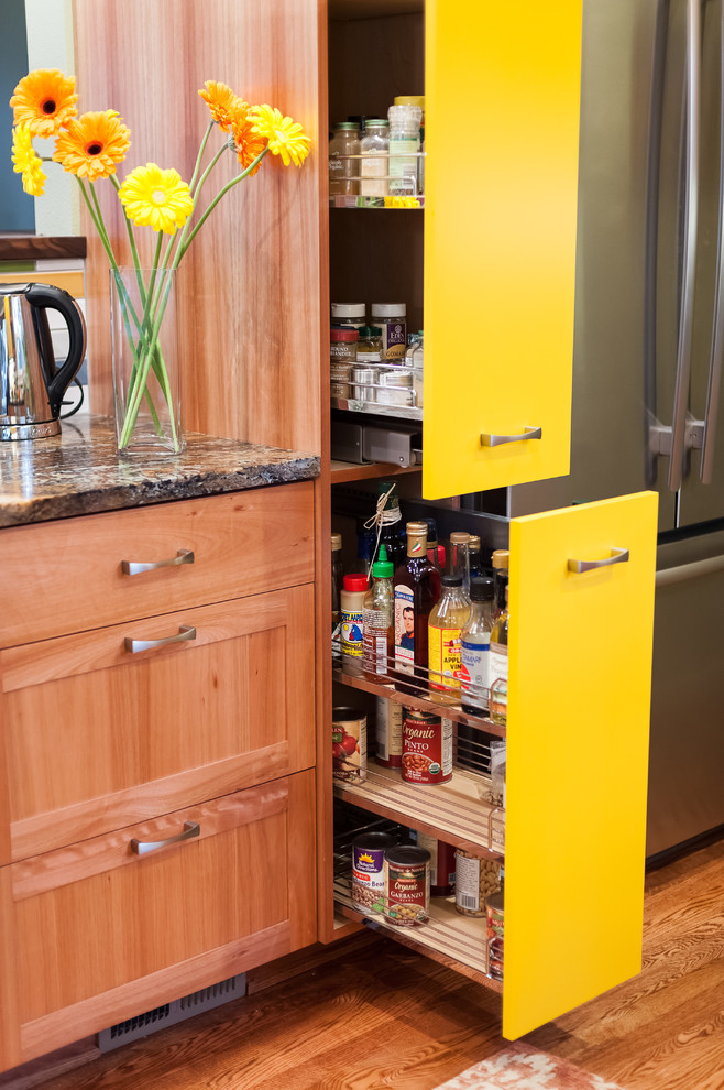 Genius Ways to Organize a Small Kitchen