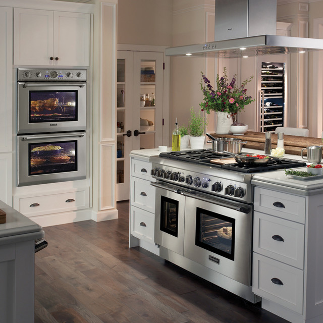 Thermador Traditional Kitchen