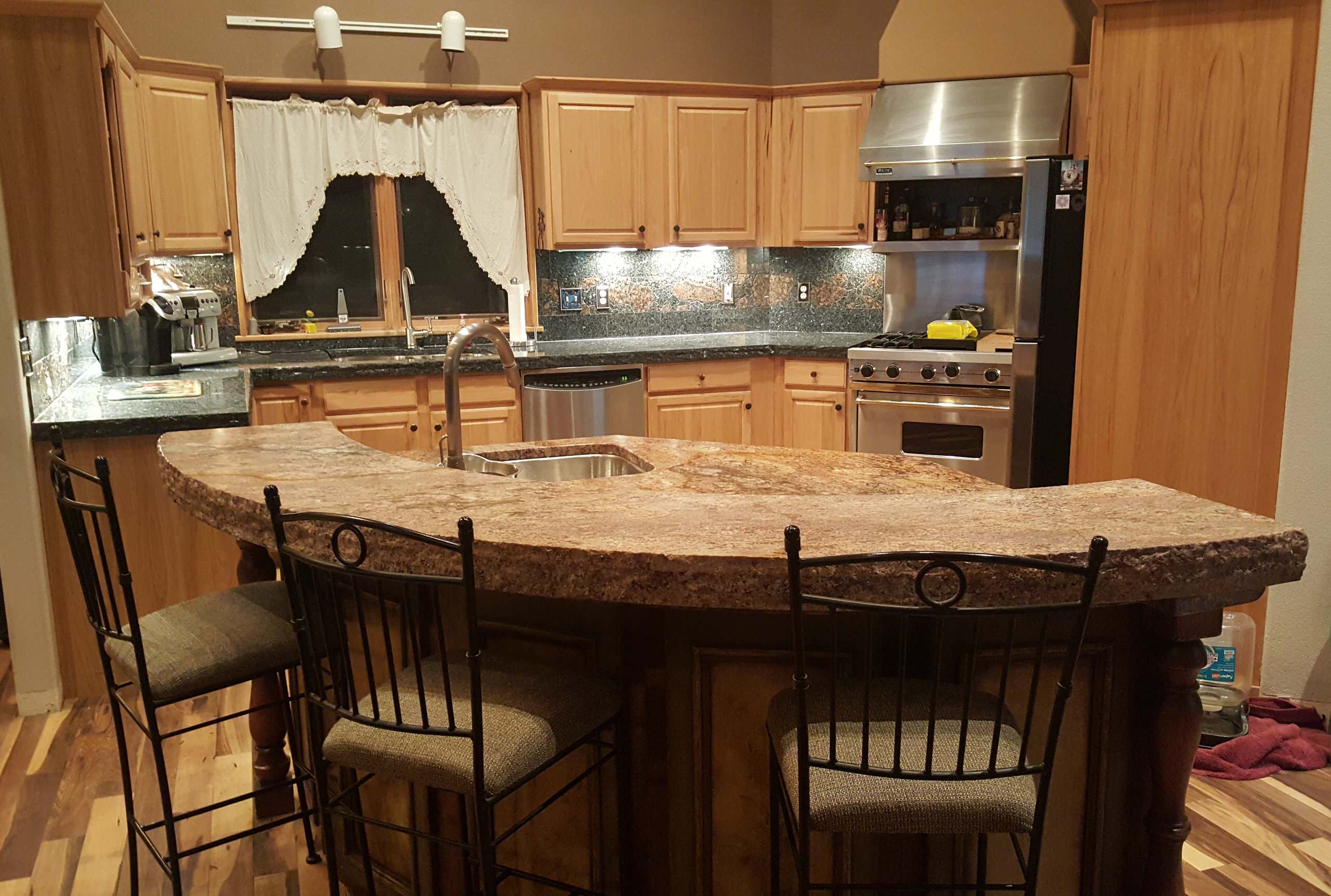 Chiseled Edge  Countertops, Cost, Reviews