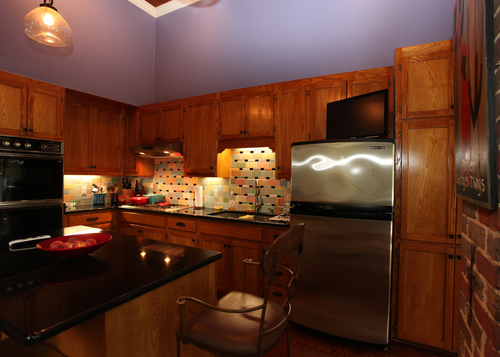Trendy kitchen photo in Jackson