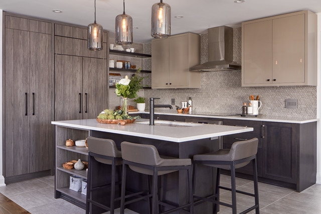 Timeless In Taupe Kitchen Remodel Astro Design Centre Ottawa On Klassisch Modern Kuche Ottawa Von Astro Design Centre