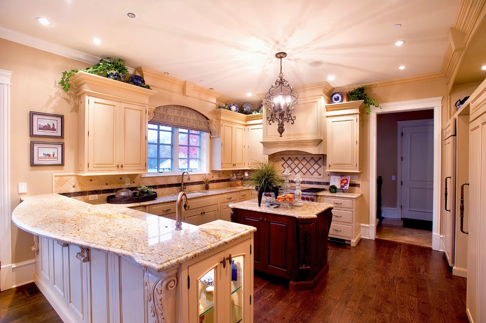 Timeless Kitchen with Bi-Level Counter and Cabinets in Two Finishes - Traditional - Kitchen ...