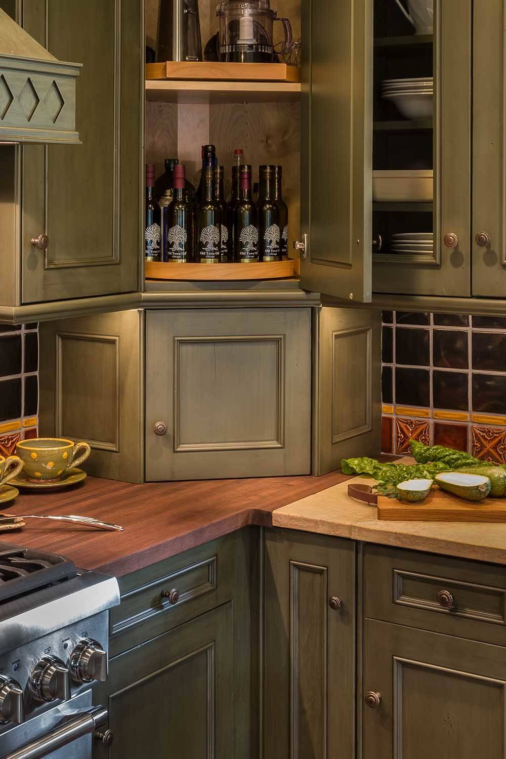 75 Beautiful Kitchen With Green Cabinets And Porcelain Backsplash Pictures Ideas May 2021 Houzz