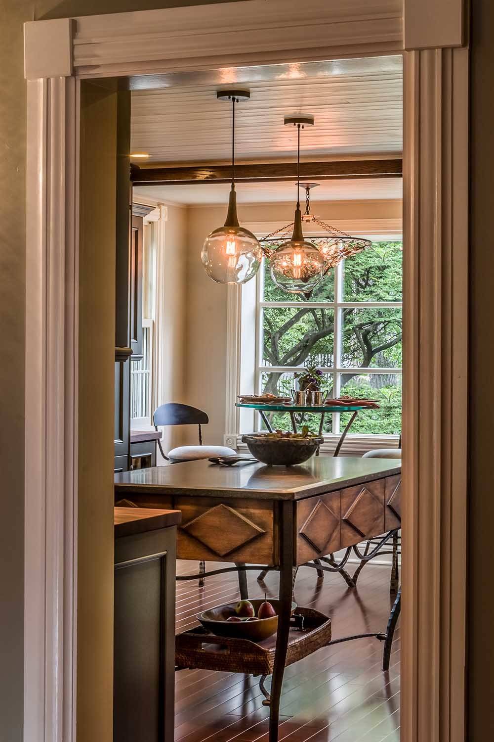 75 Beautiful Kitchen With Green Cabinets And Limestone Countertops Pictures Ideas May 2021 Houzz