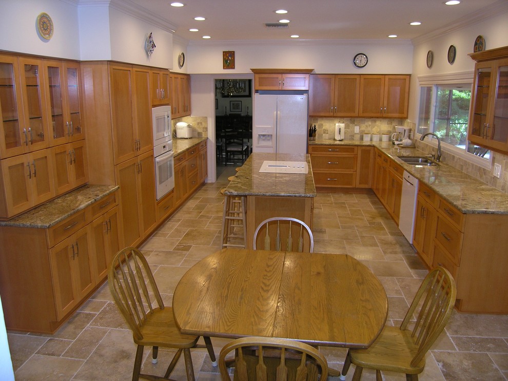 Tobin Kitchen Traditional Kitchen Tampa by Schoeman