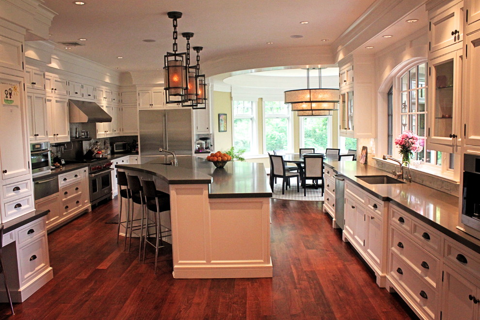 Toro Home Traditional Kitchen New York by Holzman Interiors