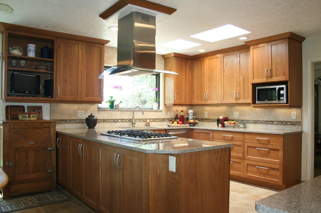 Traditional Craftsman Style Kitchen - Craftsman - Kitchen - Albuquerque ...