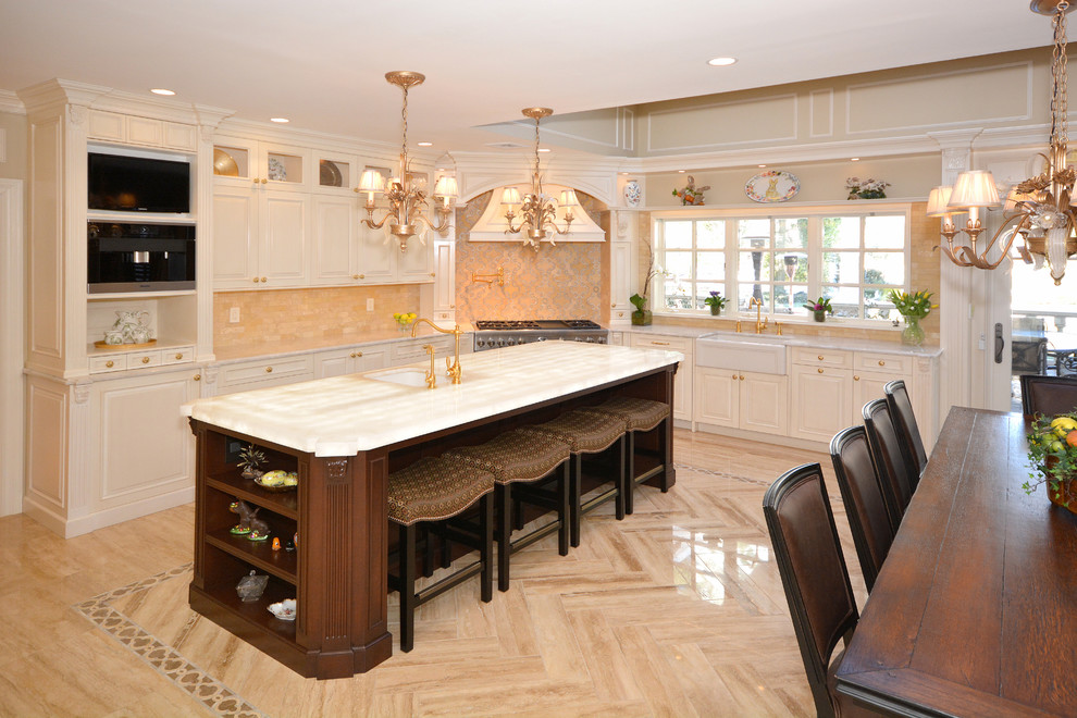 Traditional Custom Kitchen Traditional Kitchen New York by AMI