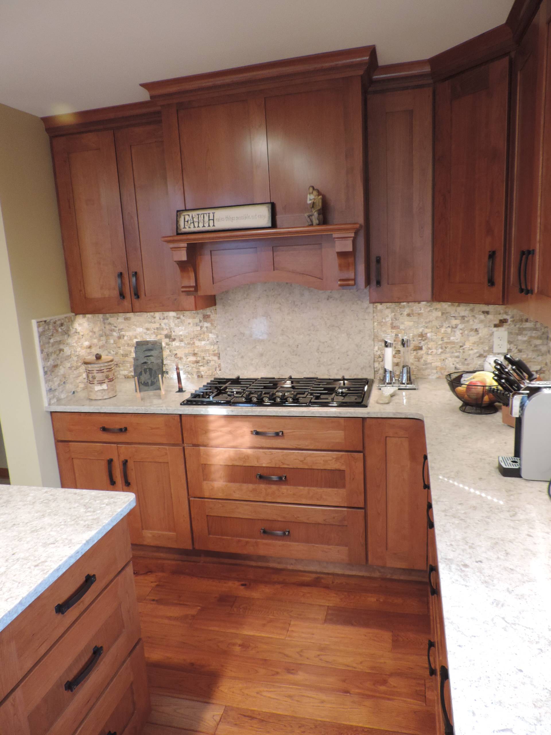 Traditional Earthy Kitchen - Traditional - Kitchen - Phoenix - by VW Kitchen  Design Studio | Houzz