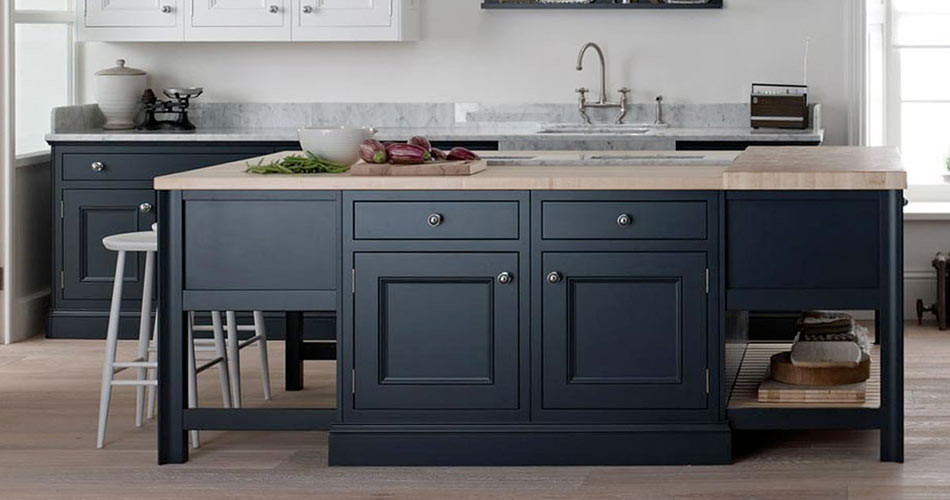 Traditional Edwardian Shaker Kitchen - Transitional - Kitchen - Essex ...