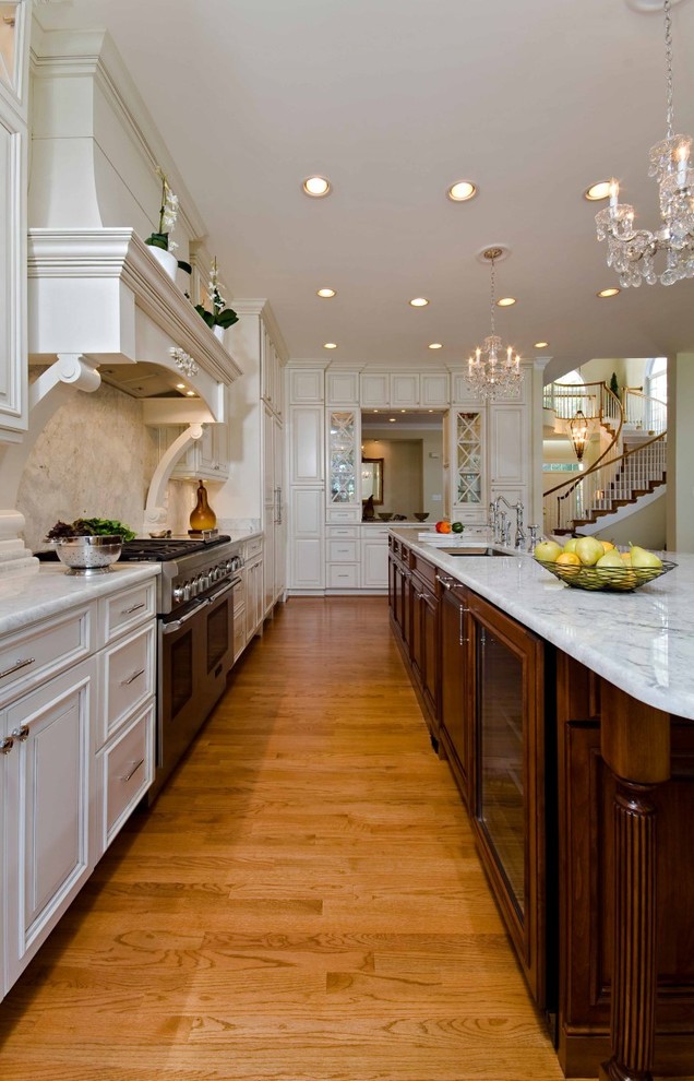 Traditional, Elegant Kitchen Uses Exotic Stone, Leaded Glass and More