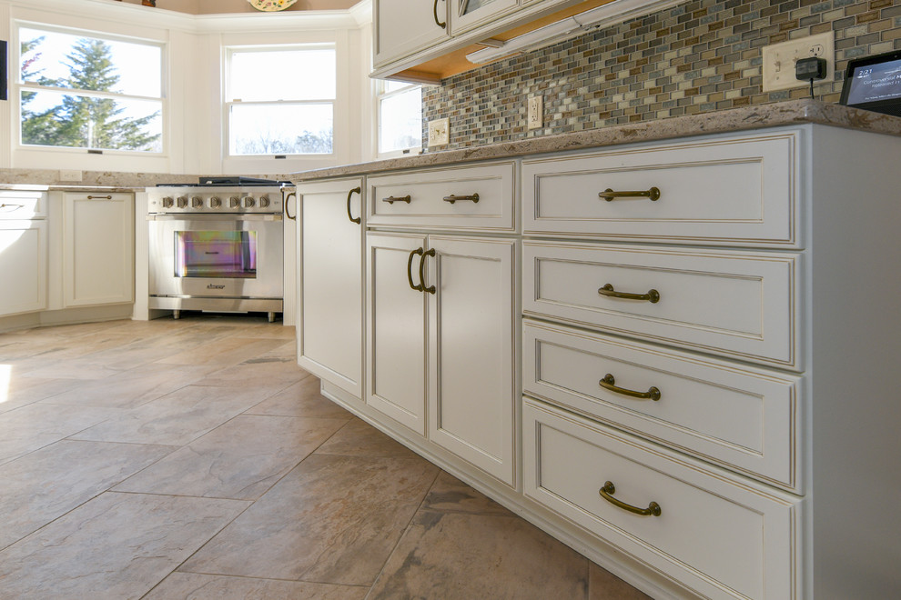 Traditional Kitchen Design Clifton, VA - Traditional - Kitchen - DC Metro - by Reico Kitchen ...