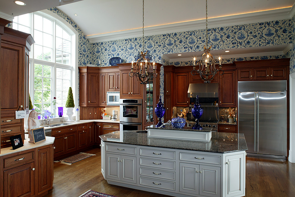 Inspiration for a timeless kitchen remodel in Philadelphia with stainless steel appliances