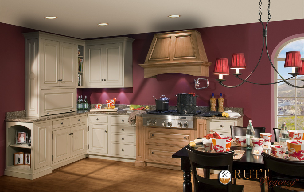 Traditional Kitchen featuring Rutt Regency Traditional