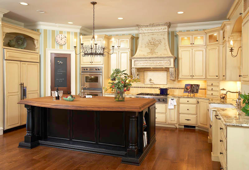 Traditional Kitchen Gallery - Traditional - Kitchen - Indianapolis - by