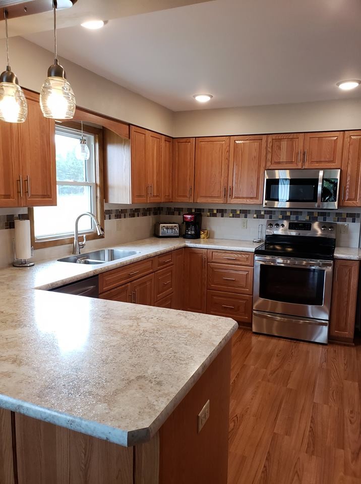 Traditional Kitchen Remodel with New Oak Cabinets ...