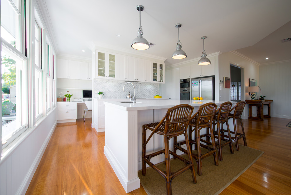 Traditional kitchen Yeronga Traditional Kitchen Brisbane by Makings of Fine Kitchens