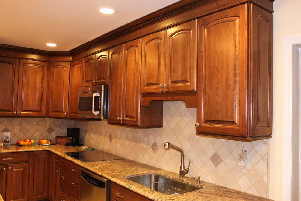 Traditional Long Island Kitchen A Direct Cabinet Distributor Corp Img~90a1e09a0151ebea 9 1347 1 F3106c0 