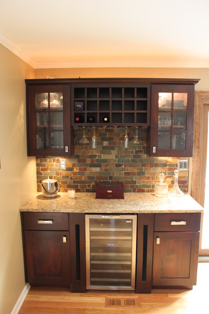 Traditional Maple Dry Bar Traditional Kitchen Indianapolis By Nathan Alan Design Houzz Ie