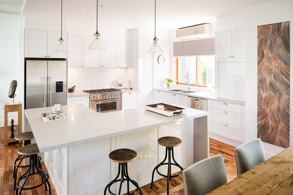 Traditional kitchen in Melbourne.