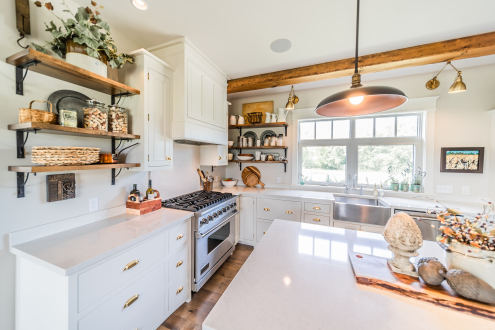 Traditional Rustic Kitchen with Exposed Wood Beams - Traditional ...